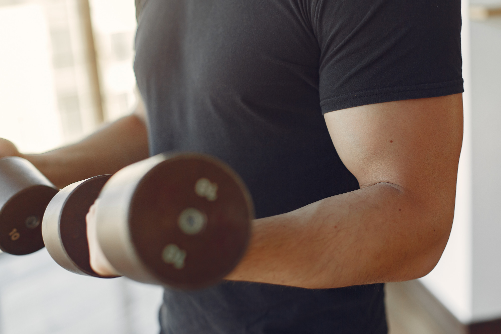 Muscle Is a Longevity Asset: How to Support Strength, Bone Health and Everyday Mobility From Midlife Onward